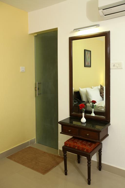 Bluivy Apartamento Chennai Exterior foto